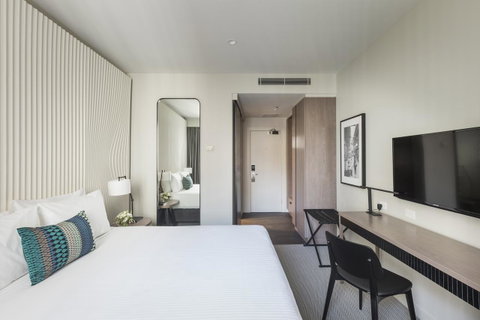 DoubleTree By Hilton Melbourne - Go Out 20