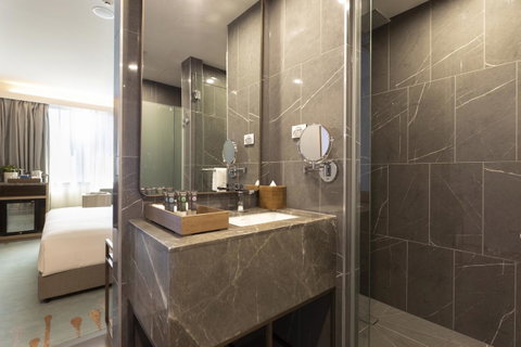 Novotel Melbourne Central - Go Out 23