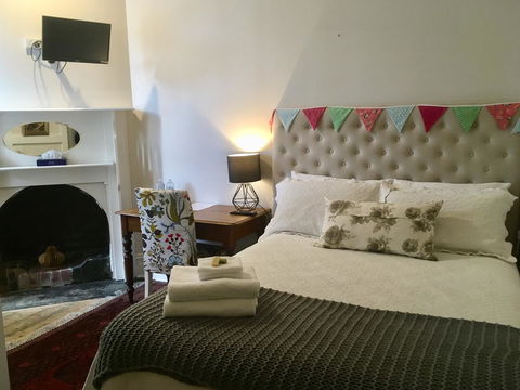 The Alexandra Hotel - Pubs and Clubs 19