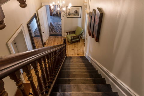 The Alexandra Hotel - Pubs and Clubs 18