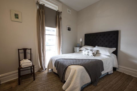 The Alexandra Hotel - Pubs and Clubs 9