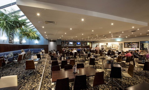 Nightcap At Seaford Hotel - Pubs and Clubs 36