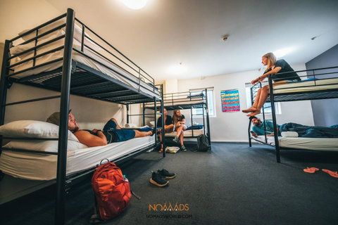 Nomads Melbourne Backpackers - Go Out 26