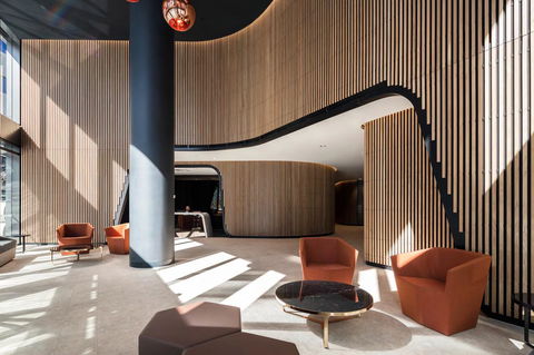 Winston Apartments Docklands - Go Out 9