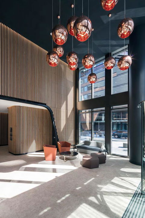 Winston Apartments Docklands - Go Out 14