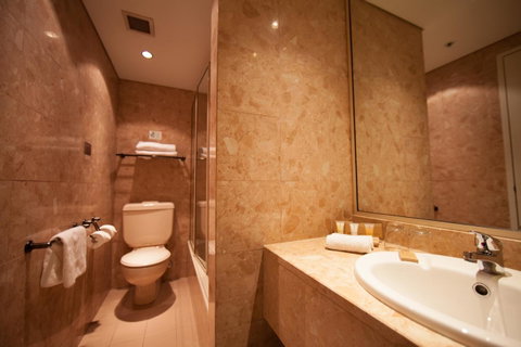 CitiClub Hotel Melbourne - Pubs and Clubs 4