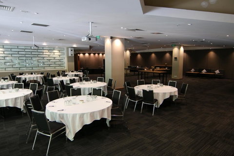 CitiClub Hotel Melbourne - Pubs and Clubs 34