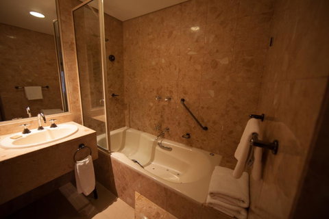 CitiClub Hotel Melbourne - Pubs and Clubs 23