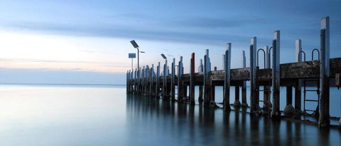 Bay Motel Safety Beach - Pubs and Clubs 16