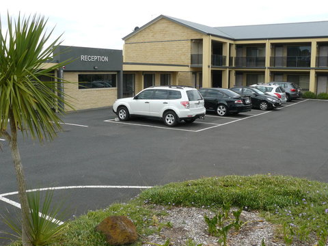 Bay Motel Safety Beach - Pubs and Clubs 12