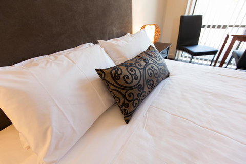 Bay Motel Safety Beach - Pubs and Clubs 15