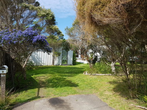 Dromana Holiday Beach House - Pubs and Clubs 9