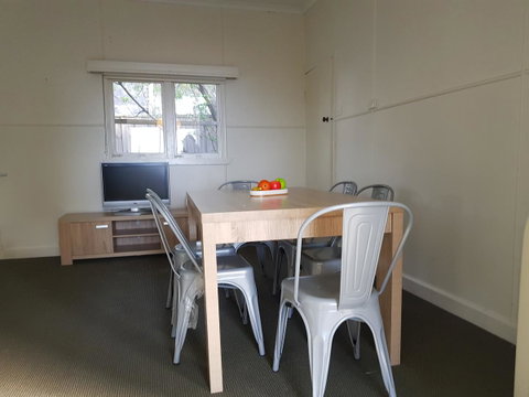 Dromana Holiday Beach House - Pubs and Clubs 16