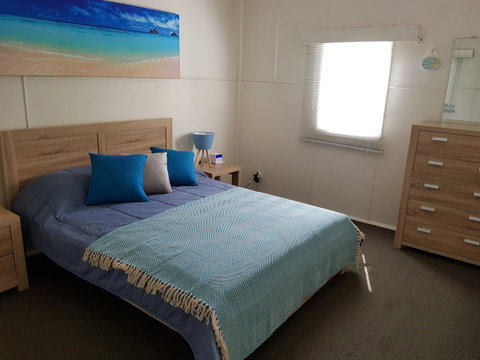 Dromana Holiday Beach House - Pubs and Clubs 12