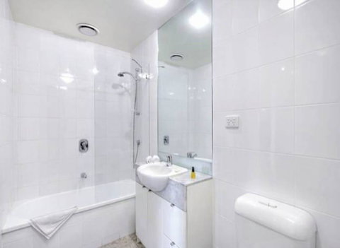 3BR Apartment At Victoria Tower Southbank - Go Out 13