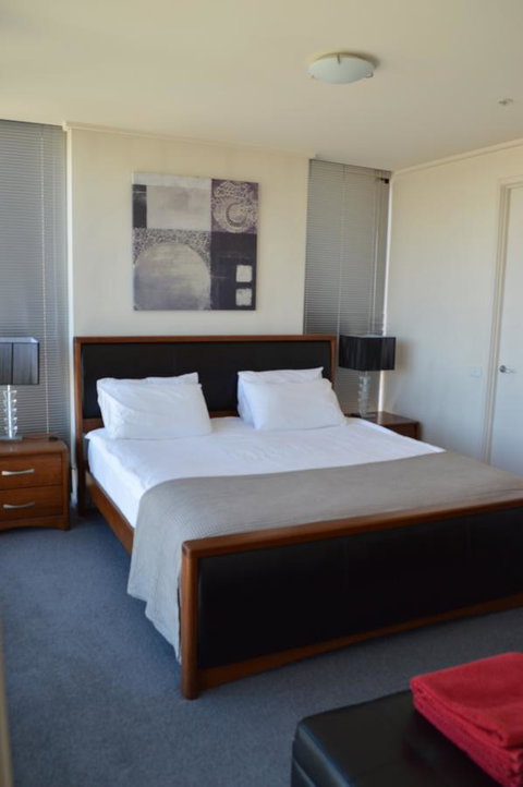 3BR Apartment At Victoria Tower Southbank - Go Out 7