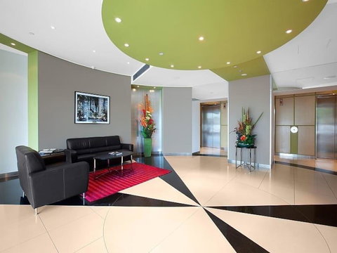 3BR Apartment At Victoria Tower Southbank - Go Out 16