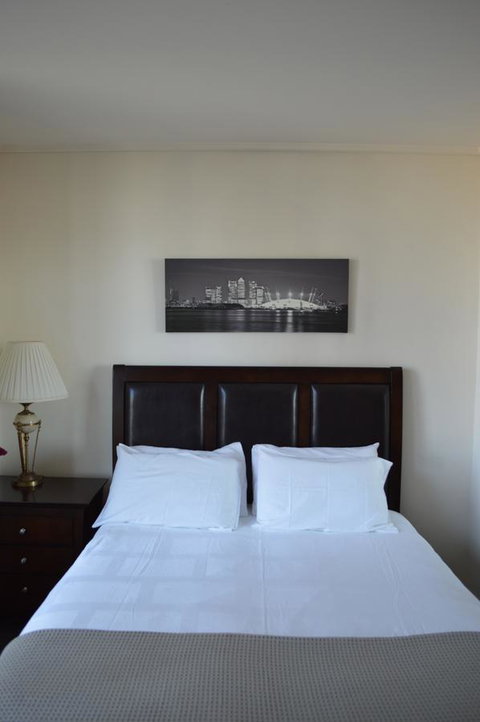 3BR Apartment At Victoria Tower Southbank - Go Out 12