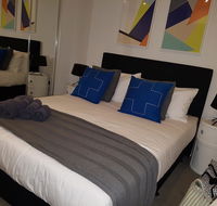 Amazing Accommodations Vogue - Pubs and Clubs