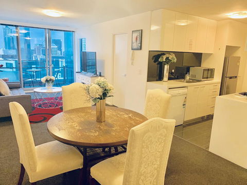 Luxury Apartments With View - Pubs and Clubs 6