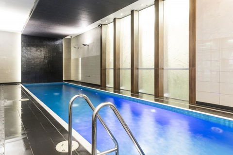 Luxury Apartments With View - Pubs and Clubs 32