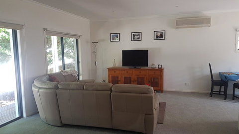 Island Escape - Go Out 4