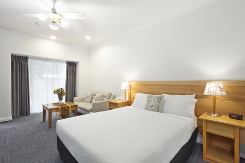 The International Motel Apollo Bay - Pubs and Clubs 24
