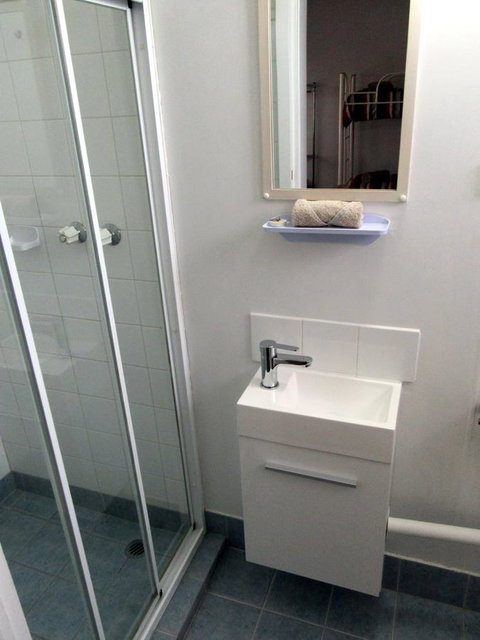 The Highlander Motel - 24HR Check In - Go Out 19