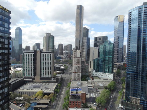 Cloud9 Luxury Apartments - Go Out 22