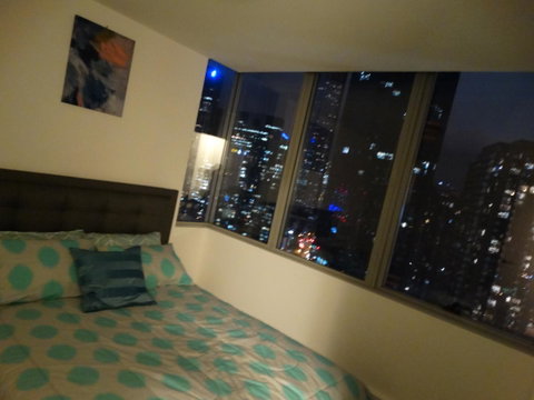 Cloud9 Luxury Apartments - Go Out 19