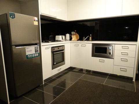 Cloud9 Luxury Apartments - Go Out 5