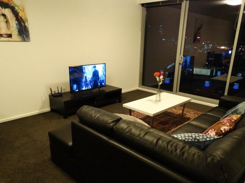 Cloud9 Luxury Apartments - Go Out 15