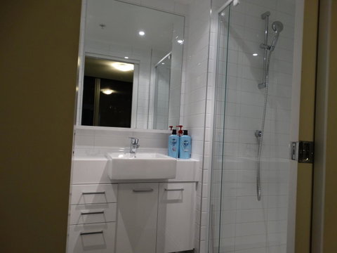 Cloud9 Luxury Apartments - Go Out 9