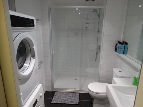 Cloud9 Luxury Apartments - Go Out 11