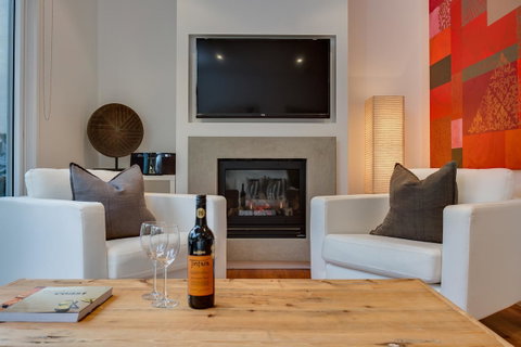 Capella Villa No. 4 - Stunning Luxury Decor Inside And Out - Go Out 2