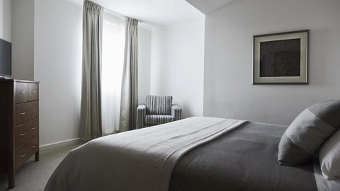 Plough Hotel - Go Out 2