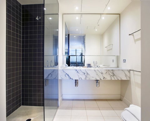 Mono Apartments On Freshwater Place - Go Out 5