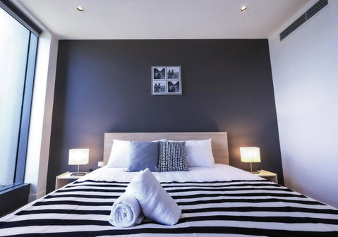 Mono Apartments On Freshwater Place - Go Out 16