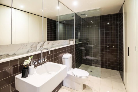 Mono Apartments On Freshwater Place - Go Out 22