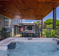 Island Getaway Cape Woolamai - Pubs and Clubs