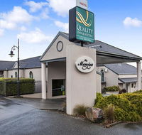 Quality Inn  Suites The Menzies - Pubs and Clubs