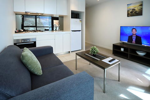 Flinders Street Apartments - Pubs and Clubs 18