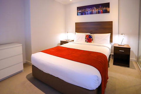 Flinders Street Apartments - Pubs and Clubs 14