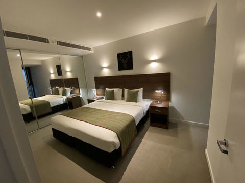 Flinders Street Apartments - Pubs and Clubs 32