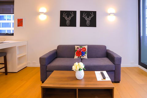 Flinders Street Apartments - Pubs and Clubs 5