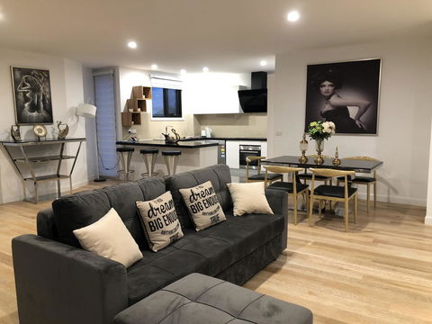 Apartments In Phillip Island Towers - Block C - Pubs and Clubs 0