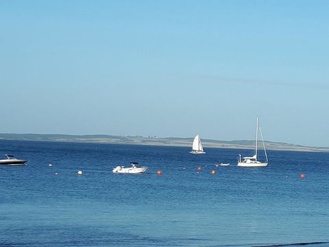 Apartments In Phillip Island Towers - Block C - Pubs and Clubs 31