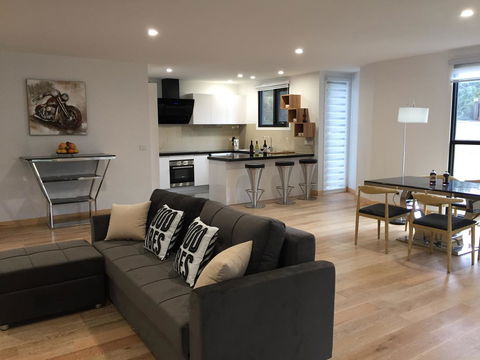 Apartments In Phillip Island Towers - Block C - Pubs and Clubs 43
