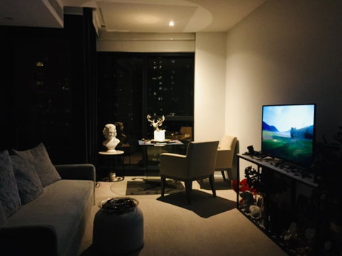 Crown Southbank Riverside S Collection - Go Out 6