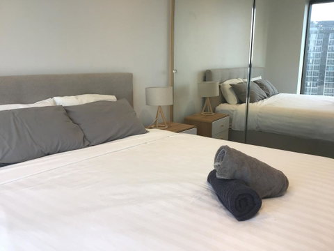 Crown Southbank Riverside S Collection - Go Out 31